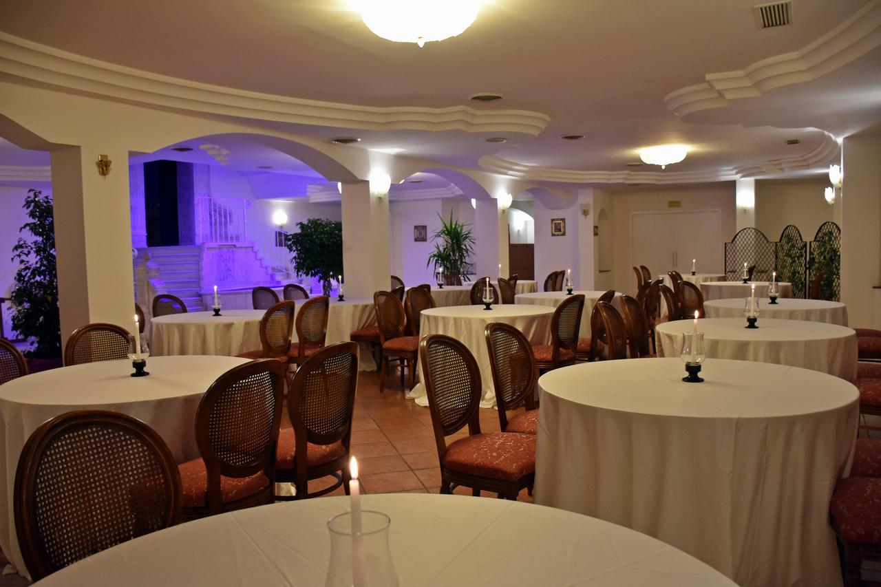 Hotel Joy Кастель Вольтурно Экстерьер фото