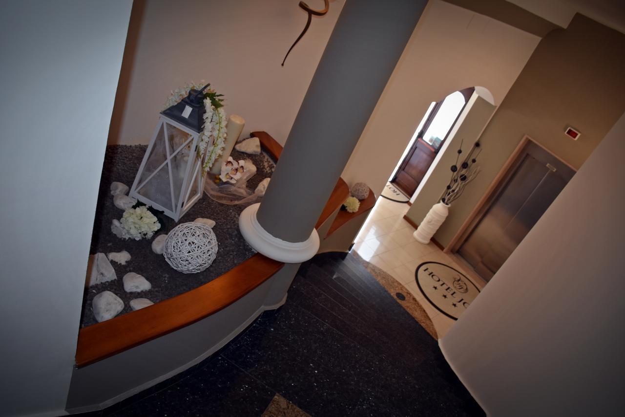 Hotel Joy Кастель Вольтурно Экстерьер фото